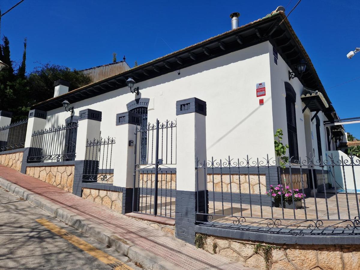 Del Parque Flats Balneario De Pina Vila Málaga Exterior foto