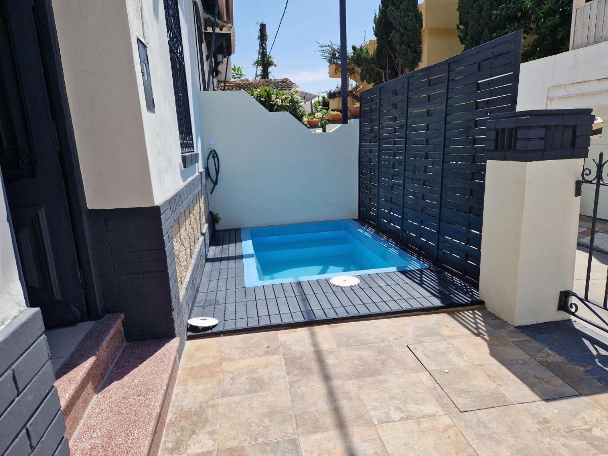 Del Parque Flats Balneario De Pina Vila Málaga Exterior foto